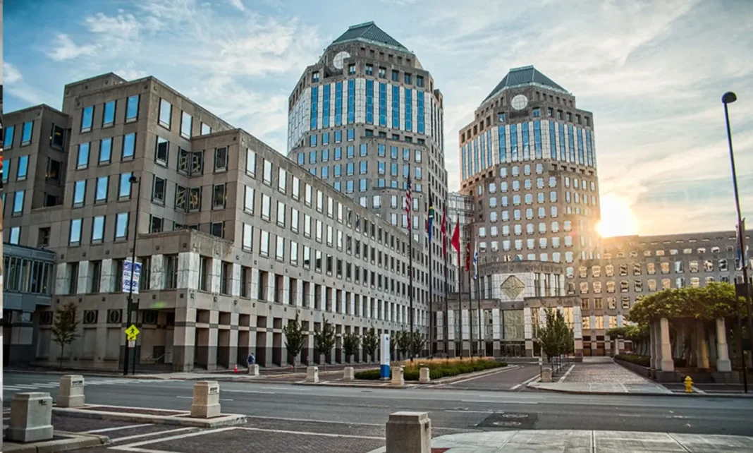 Procter & Gamble headquarters Exterior view of Procter & Gamble headquarters in Cincinnati with twin towers at sunrise